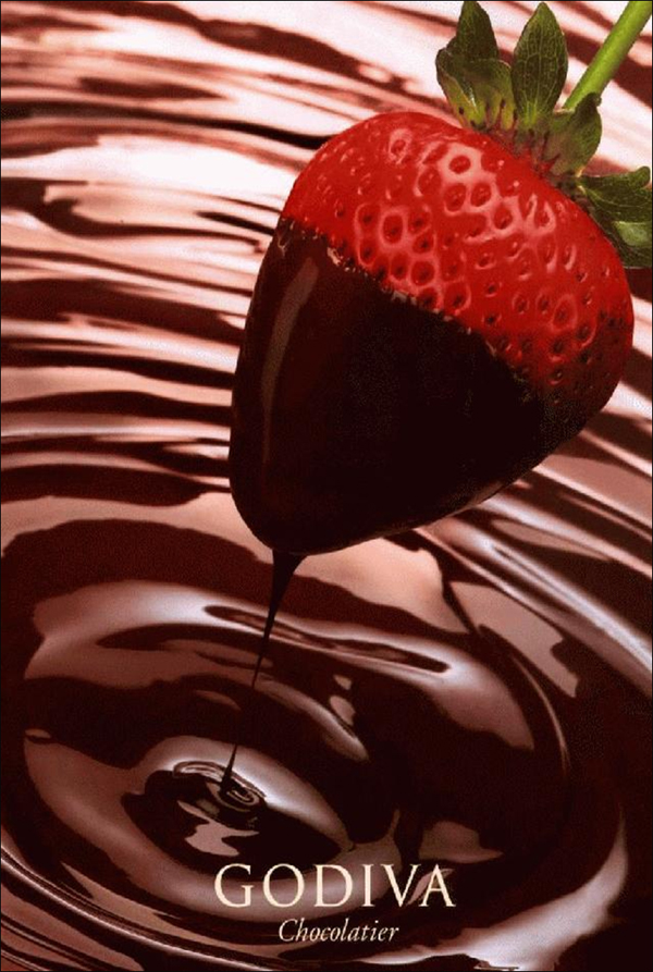 Godiva UK: Chocolate Dipped Strawberries & Champagne this Feb